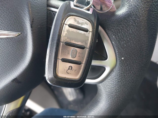 Продаж на аукціоні авто 2018 Chrysler Pacifica Lx, vin: 2C4RC1CG2JR106583, номер лоту: 45146563