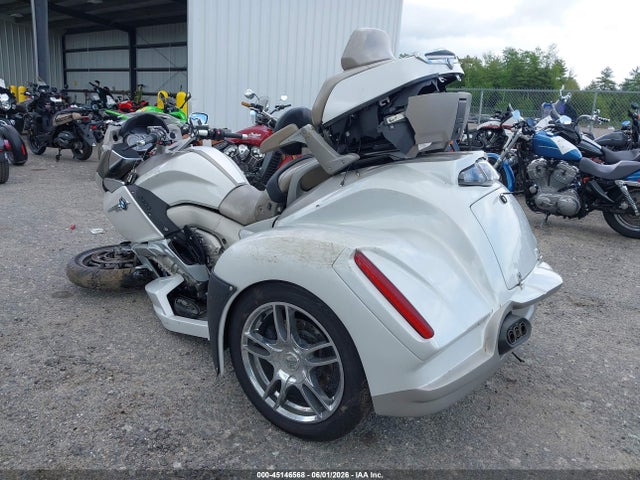 BMW K1600 Gtl 2014 WB106130XEZZ27846 Image 3