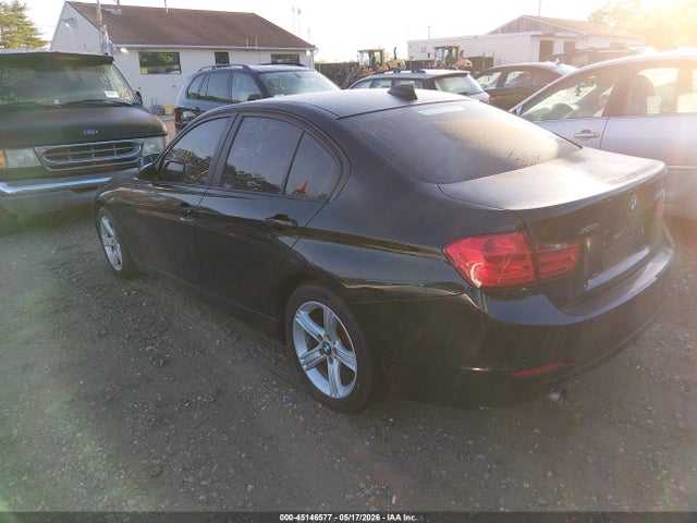 2013 Bmw 320i Xdrive მანქანა იყიდება აუქციონზე, vin: WBA3C3C56DF981853, აუქციონის ნომერი: 45146577