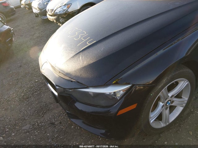 2013 Bmw 320i Xdrive მანქანა იყიდება აუქციონზე, vin: WBA3C3C56DF981853, აუქციონის ნომერი: 45146577