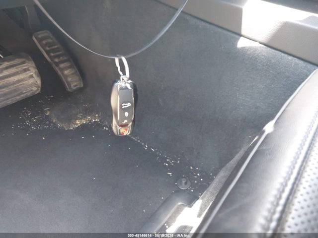 45146614 :رقم المزاد ، WP1AA2A2XHKA81648 vin ، 2017 Porsche Cayenne مزاد بيع