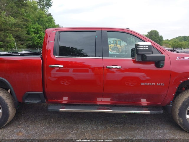 45146641 :رقم المزاد ، 1GC4YPE70NF330346 vin ، 2022 Chevrolet Silverado 2500hd 4wd  Standard Bed Ltz مزاد بيع
