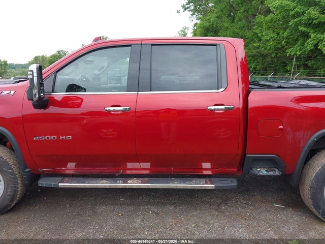 45146641 :رقم المزاد ، 1GC4YPE70NF330346 vin ، 2022 Chevrolet Silverado 2500hd 4wd  Standard Bed Ltz مزاد بيع