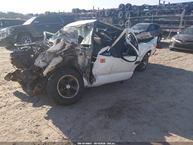 Aukcja sprzedaży 2003 Gmc Sonoma Sl, vin: 1GTCS19H338268195, numer aukcji: 45146647
