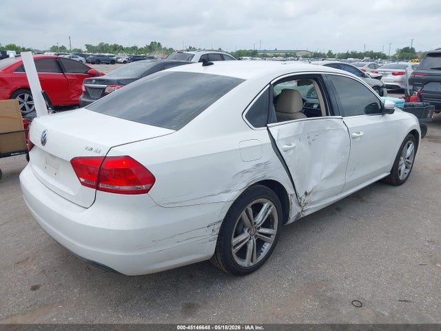 45146648 :رقم المزاد ، 1VWBT7A33EC092905 vin ، 2014 Volkswagen Passat 1.8t Se مزاد بيع