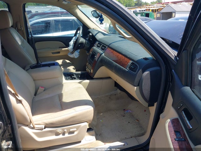 2008 Chevrolet Suburban 1500 Lt მანქანა იყიდება აუქციონზე, vin: 1GNFK16388J219300, აუქციონის ნომერი: 45146653