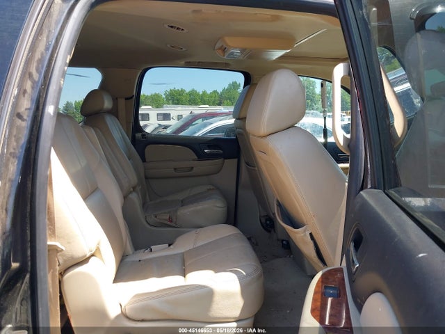 2008 Chevrolet Suburban 1500 Lt მანქანა იყიდება აუქციონზე, vin: 1GNFK16388J219300, აუქციონის ნომერი: 45146653