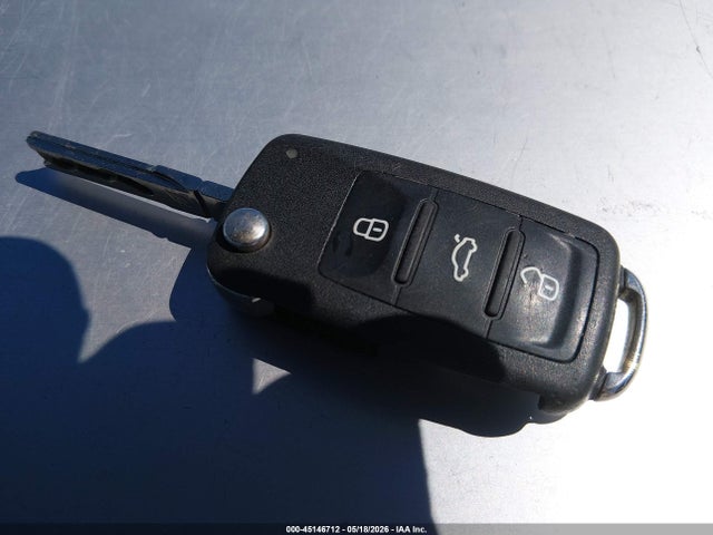 Продажа на аукционе авто 2010 Volkswagen Jetta Limited Edition, vin: 3VWAX7AJ6AM106920, номер лота: 45146712