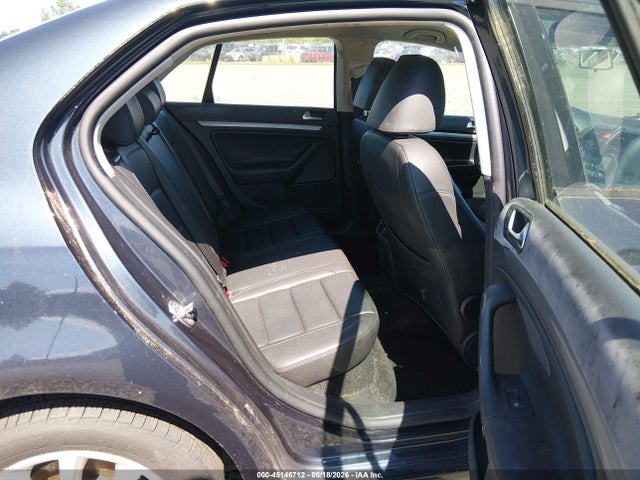 Продажа на аукционе авто 2010 Volkswagen Jetta Limited Edition, vin: 3VWAX7AJ6AM106920, номер лота: 45146712