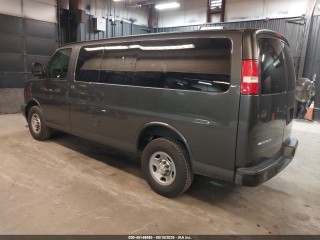Продаж на аукціоні авто 2017 Chevrolet Express 2500 Ls, vin: 1GNWGEFG5H1243680, номер лоту: 45146743