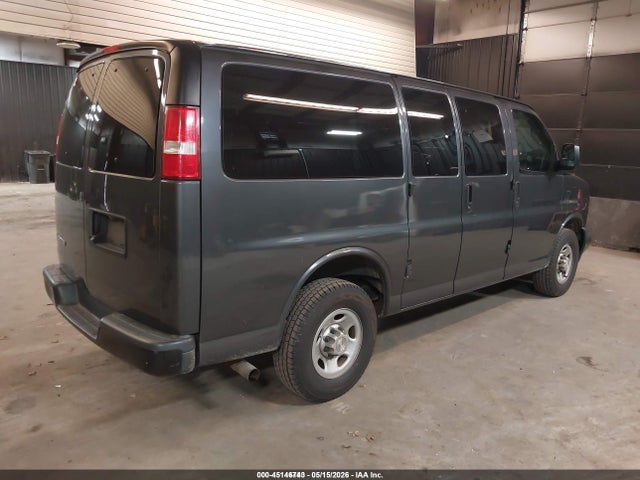 Продаж на аукціоні авто 2017 Chevrolet Express 2500 Ls, vin: 1GNWGEFG5H1243680, номер лоту: 45146743