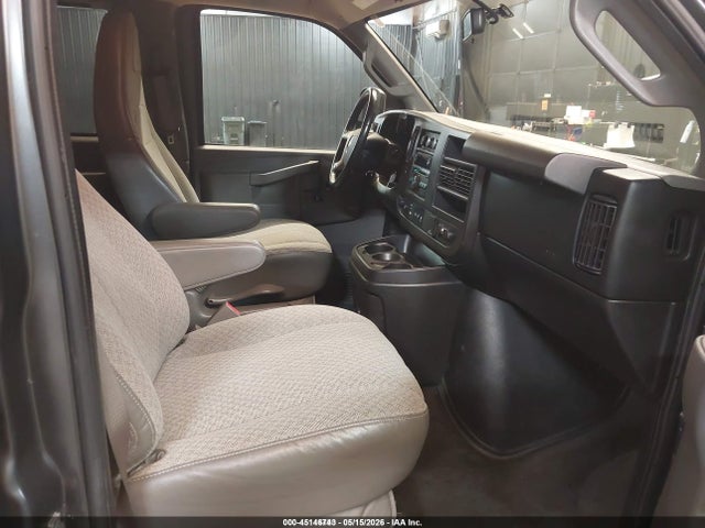 Продаж на аукціоні авто 2017 Chevrolet Express 2500 Ls, vin: 1GNWGEFG5H1243680, номер лоту: 45146743