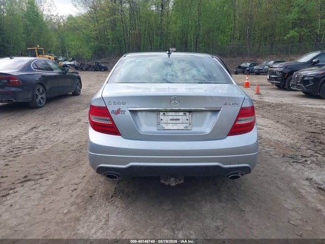 Aukcja sprzedaży 2013 Mercedes-benz C 300 Sport 4matic, vin: WDDGF8ABXDG146159, numer aukcji: 45146748