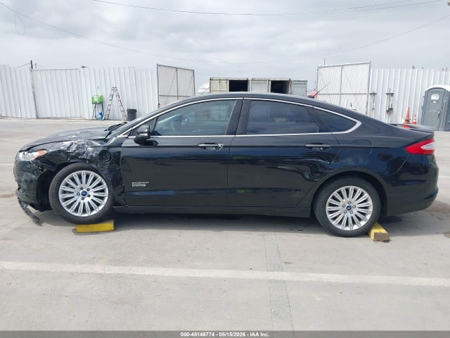 Ford Fusion Energi Titanium 2014 3FA6P0SU0ER111652 Image 15