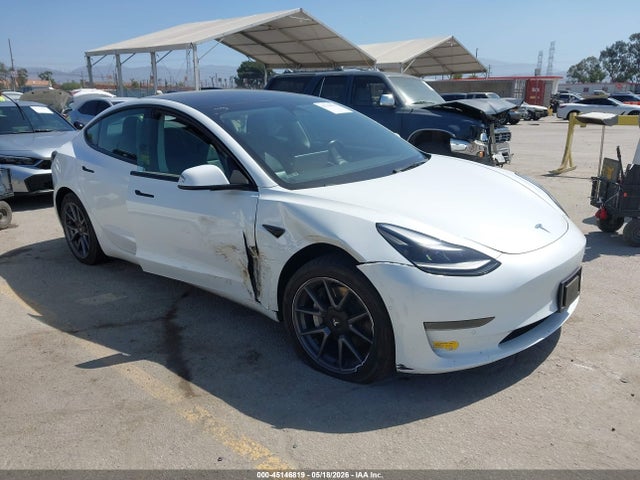 2022 5YJ3E1EA6NF362025 головне зображення