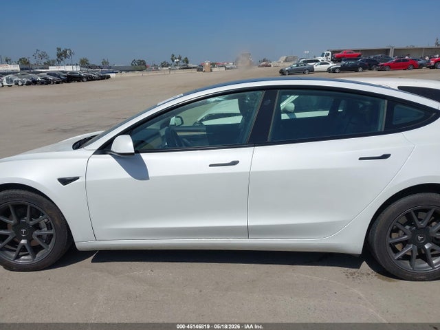 Tesla Model 3 Rear-wheel Drive 2022 5YJ3E1EA6NF362025 Image 14