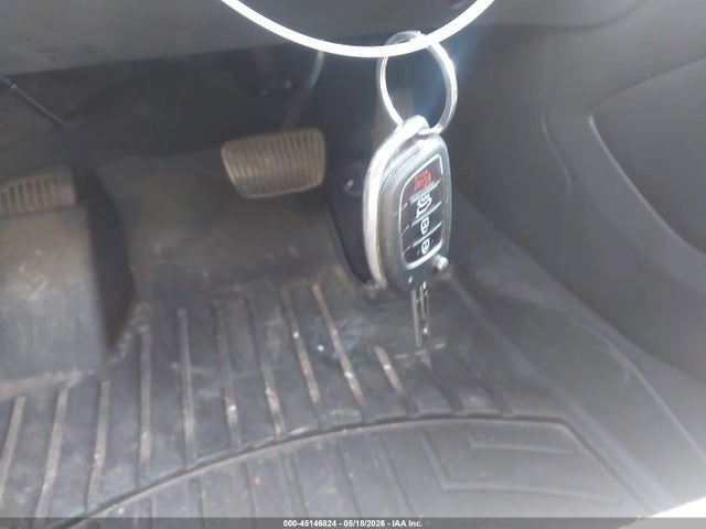 45146824 :رقم المزاد ، KM8J33A48HU412715 vin ، 2017 Hyundai Tucson Se مزاد بيع
