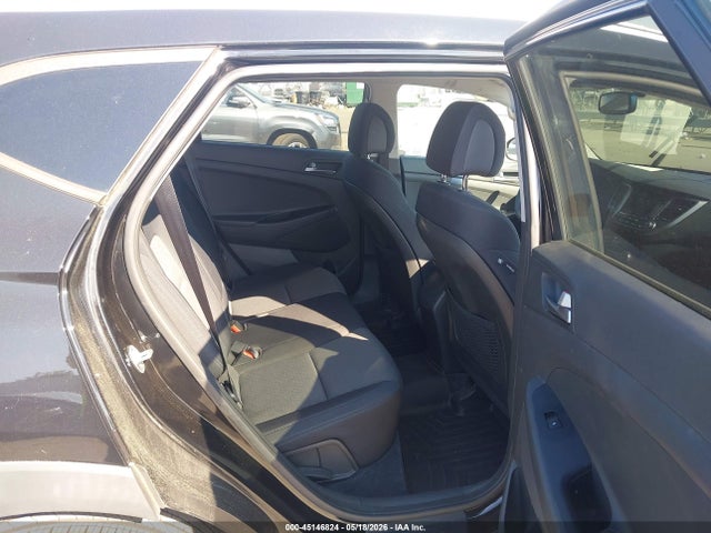 45146824 :رقم المزاد ، KM8J33A48HU412715 vin ، 2017 Hyundai Tucson Se مزاد بيع
