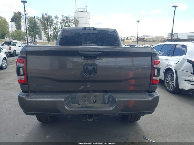 3C63R3ML9MG642928 RAM 3500 Laramie 4x4 6&#039;4 Box