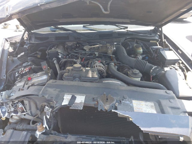 Продаж на аукціоні авто 1999 Ford Crown Victoria, vin: 2FAFP73W7XX137095, номер лоту: 45146835