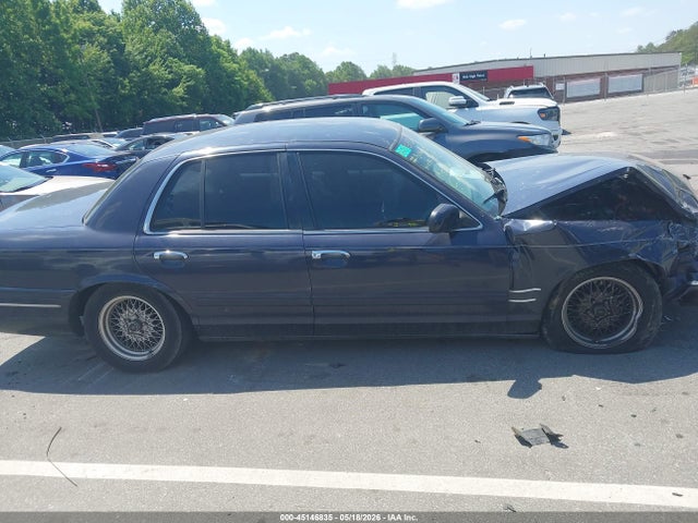Продаж на аукціоні авто 1999 Ford Crown Victoria, vin: 2FAFP73W7XX137095, номер лоту: 45146835