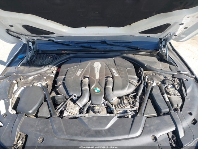 BMW 750i 2017 WBA7F0C50HGM20989 Image 10