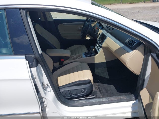 Продаж на аукціоні авто 2014 Volkswagen Cc 2.0t Sport, vin: WVWBP7AN8EE509352, номер лоту: 45146859