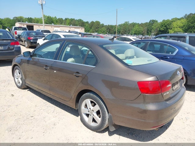 Продаж на аукціоні авто 2013 Volkswagen Jetta 2.0l Tdi, vin: 3VWLL7AJ9DM205188, номер лоту: 45146894