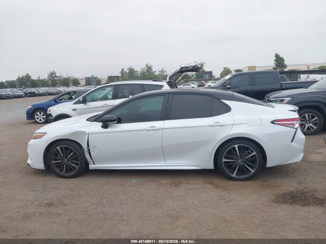 45146911 :رقم المزاد ، 4T1B61HK0KU226226 vin ، 2019 Toyota Camry Xse مزاد بيع