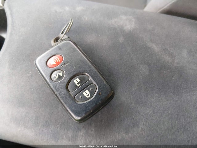 2013 Toyota Prius Plug-in Advanced მანქანა იყიდება აუქციონზე, vin: JTDKN3DP0D3036312, აუქციონის ნომერი: 45146969