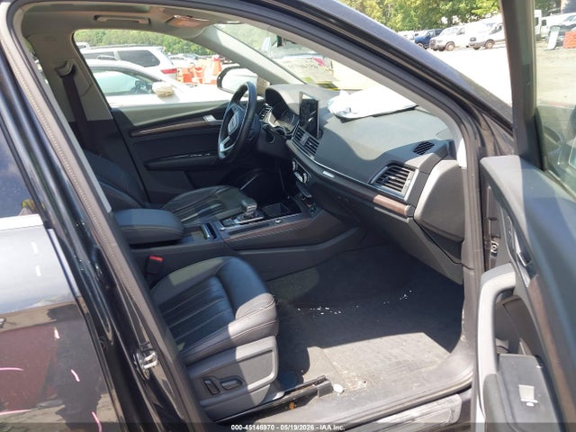 2021 Audi Q5 Premium 45 Tfsi Quattro S Tronic მანქანა იყიდება აუქციონზე, vin: WA1AAAFY1M2082491, აუქციონის ნომერი: 45146970
