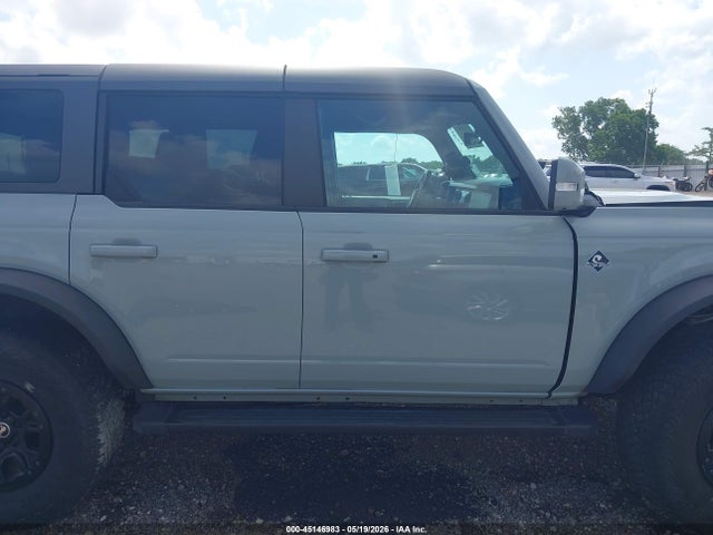 45146983 :رقم المزاد ، 1FMEE5DP8NLB73360 vin ، 2022 Ford Bronco Outer Banks مزاد بيع