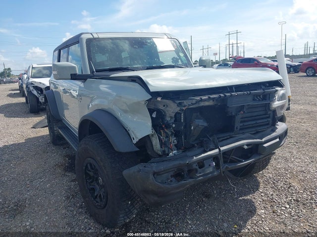 45146983 :رقم المزاد ، 1FMEE5DP8NLB73360 vin ، 2022 Ford Bronco Outer Banks مزاد بيع