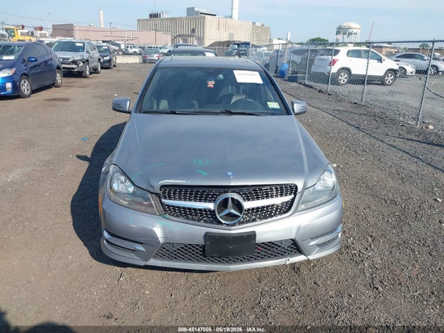 Продаж на аукціоні авто 2014 Mercedes-benz C 300 Sport 4matic, vin: WDDGF8ABXER323475, номер лоту: 45147005