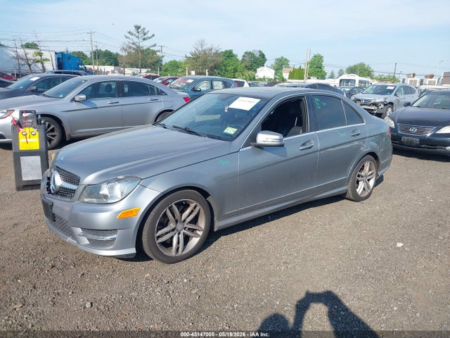 Продаж на аукціоні авто 2014 Mercedes-benz C 300 Sport 4matic, vin: WDDGF8ABXER323475, номер лоту: 45147005