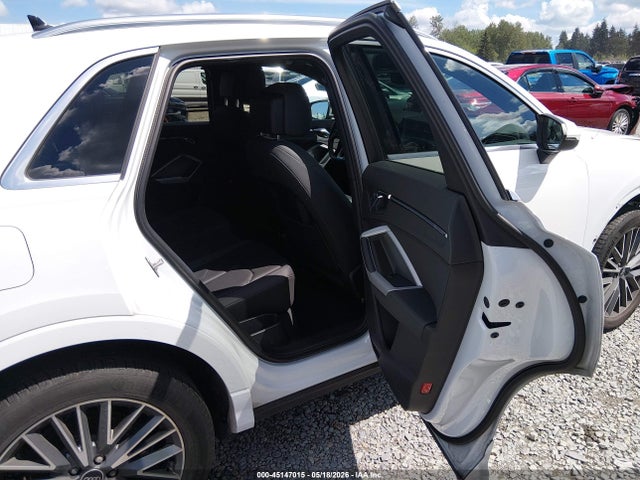 WA1BUCF37M1116466 Audi Q3 Premium Plus 40 Tfsi Quattro Tiptronic