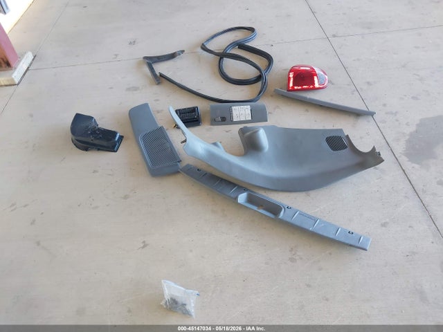 45147034 :رقم المزاد ، 2C4GP44R75R449702 vin ، 2005 Chrysler Town & Country Lx مزاد بيع