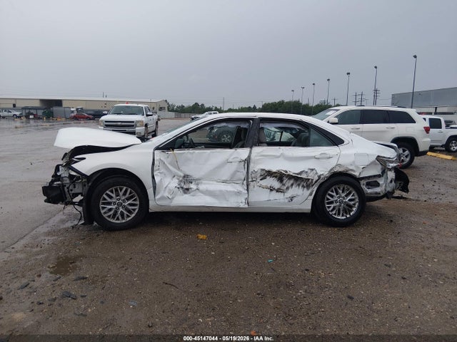 Toyota CAMRY LE 2016 4T4BF1FK5GR579223 Image 15