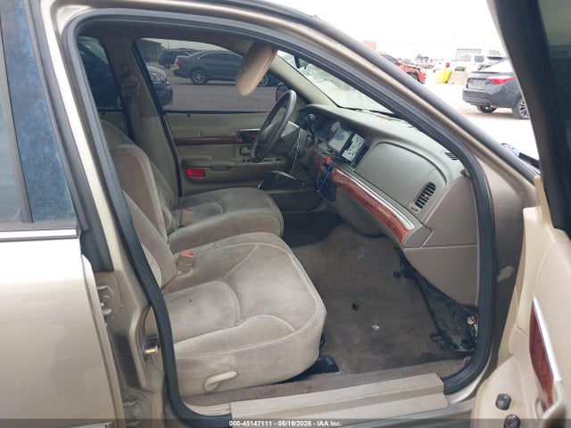 Aukcja sprzedaży 2002 Mercury Grand Marquis Gs, vin: 2MEFM74W02X621134, numer aukcji: 45147111