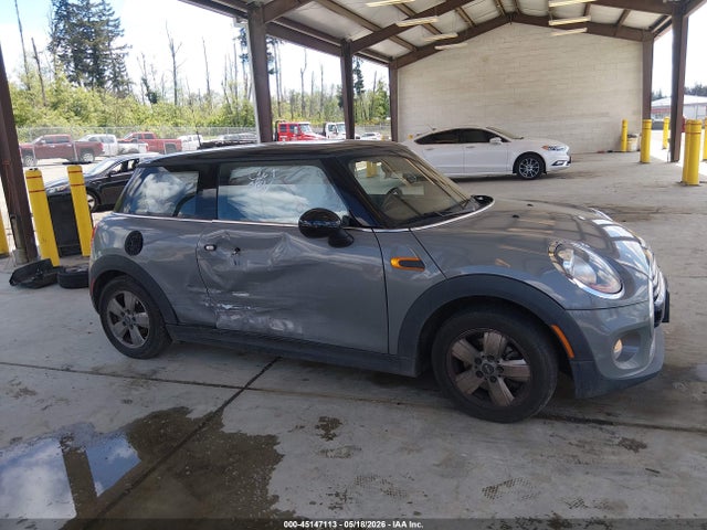 Продажа на аукционе авто 2016 Mini Hardtop Cooper, vin: WMWXP5C53G3B14338, номер лота: 45147113