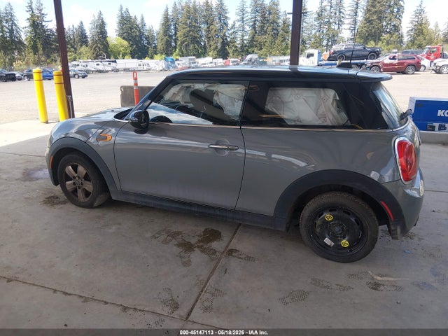 Продажа на аукционе авто 2016 Mini Hardtop Cooper, vin: WMWXP5C53G3B14338, номер лота: 45147113