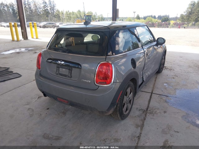 Продажа на аукционе авто 2016 Mini Hardtop Cooper, vin: WMWXP5C53G3B14338, номер лота: 45147113