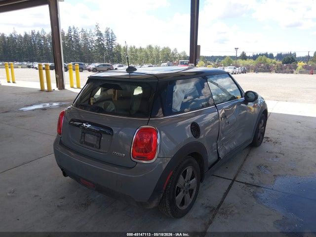Продажа на аукционе авто 2016 Mini Hardtop Cooper, vin: WMWXP5C53G3B14338, номер лота: 45147113