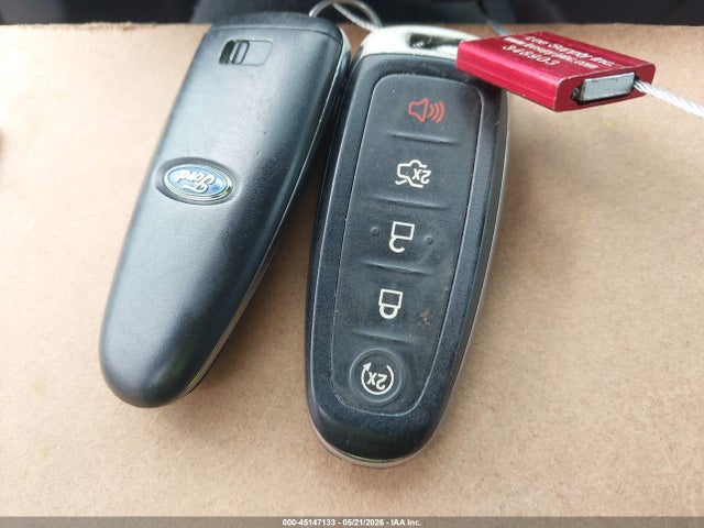 45147133 :رقم المزاد ، 1FMCU9J93DUB45577 vin ، 2013 Ford Escape Titanium مزاد بيع
