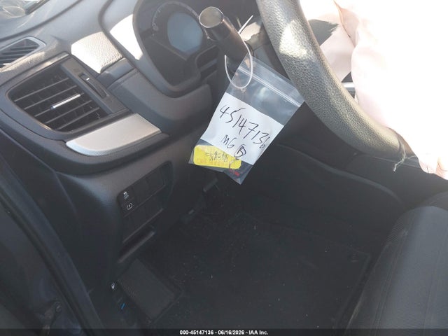 Honda CR-V LX 2019 5J6RW5H39KL001709 Image 18