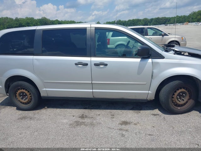 45147149 :رقم المزاد ، 2A8HR44H68R703323 vin ، 2008 Chrysler Town & Country Lx مزاد بيع