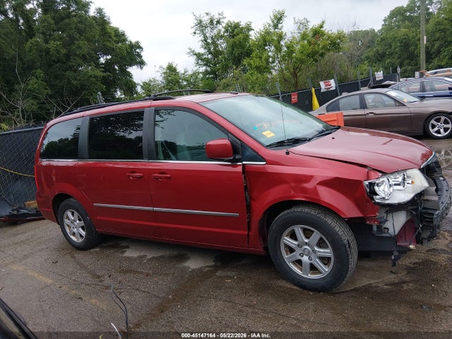 45147164 :رقم المزاد ، 2A4RR5D17AR233937 vin ، 2010 Chrysler Town & Country Touring مزاد بيع