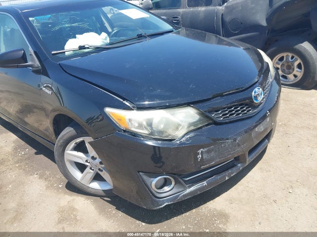 4T1BD1FK8EU130454 Toyota Camry Hybrid Se Limited Edition