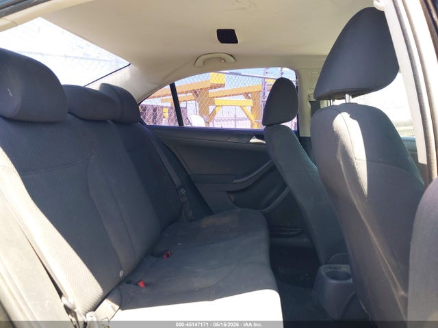 Продаж на аукціоні авто 2012 Volkswagen Jetta 2.0l S, vin: 3VW2K7AJ4CM393583, номер лоту: 45147171