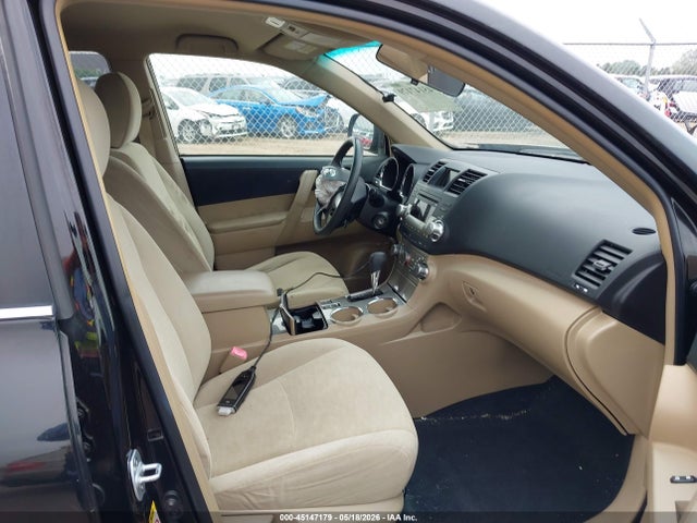 Продажа на аукционе авто 2011 Toyota Highlander Hybrid Base V6, vin: JTEBC3EH0B2003905, номер лота: 45147179